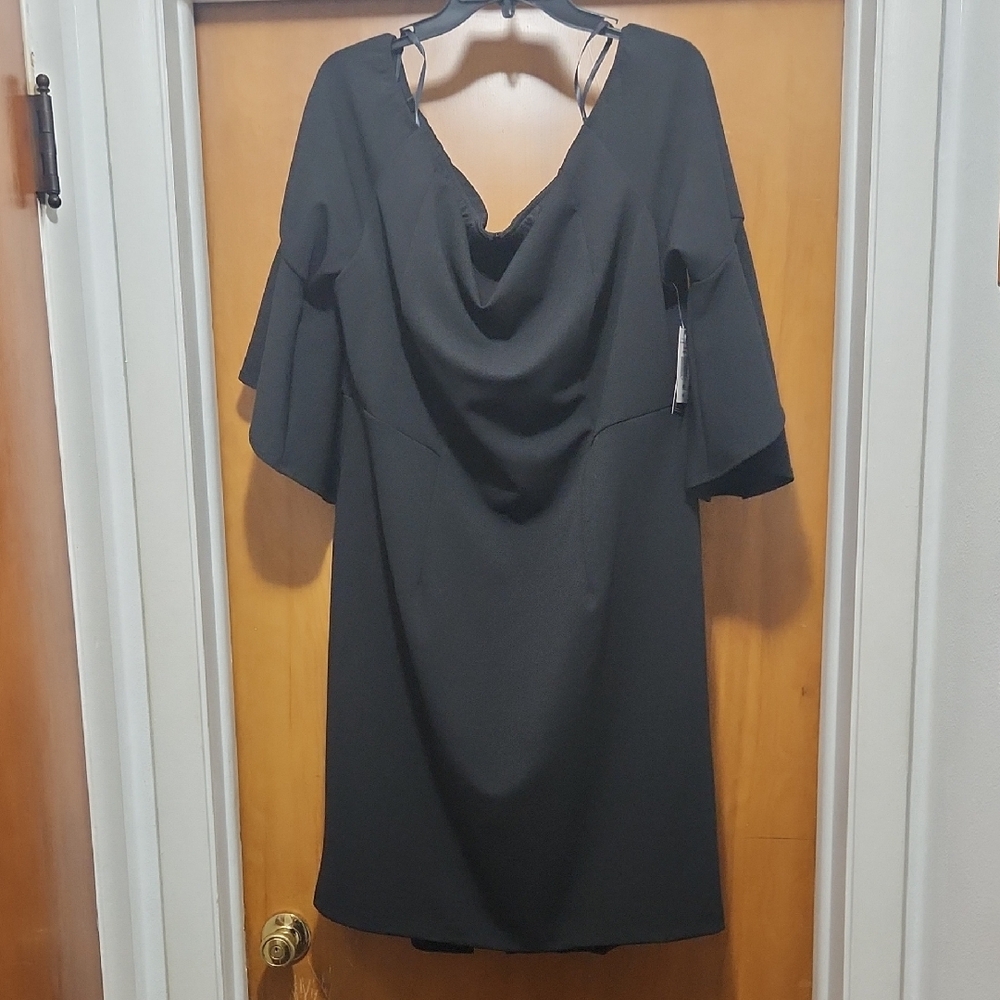 BECCA Elegant Black Off Shoulders Midi Dress